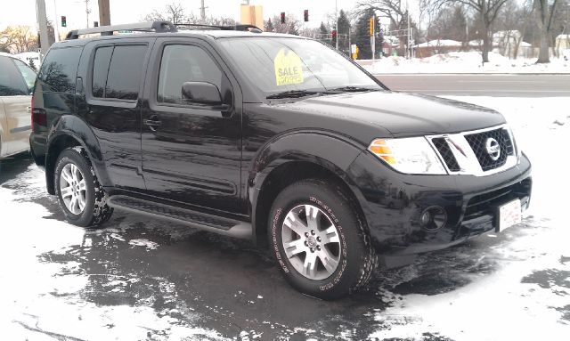 2010 Nissan Pathfinder EX-L W/ DVD System