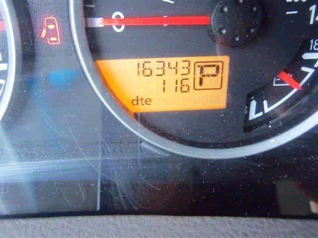 2011 Nissan Pathfinder 4WD Crew Cab SLE