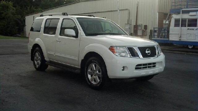 2011 Nissan Pathfinder Prerunner Double Cab V6 Auto 2WD