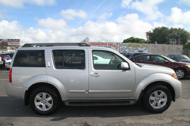 2011 Nissan Pathfinder Prerunner Double Cab V6 Auto 2WD