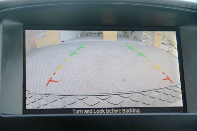 2011 Nissan Pathfinder Prerunner Double Cab V6 Auto 2WD