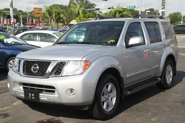 2011 Nissan Pathfinder Prerunner Double Cab V6 Auto 2WD