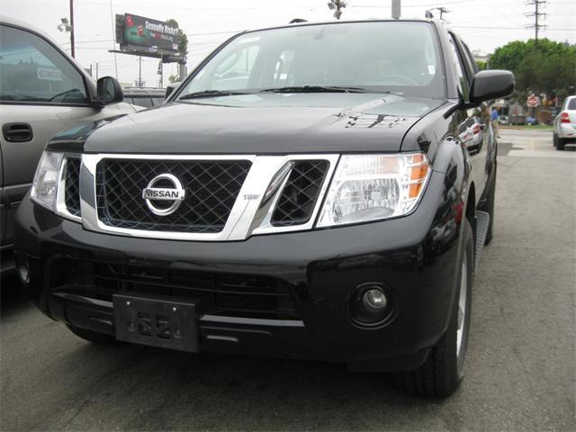 2011 Nissan Pathfinder XR
