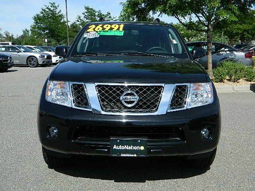 2012 Nissan Pathfinder 4-door Sedan AT Tech Pkg