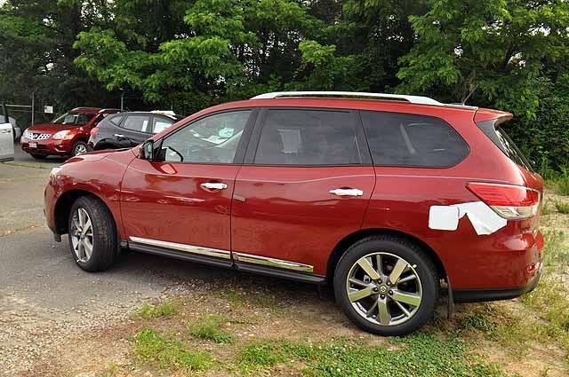 2013 Nissan Pathfinder Ralliart