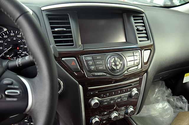 2013 Nissan Pathfinder Ralliart