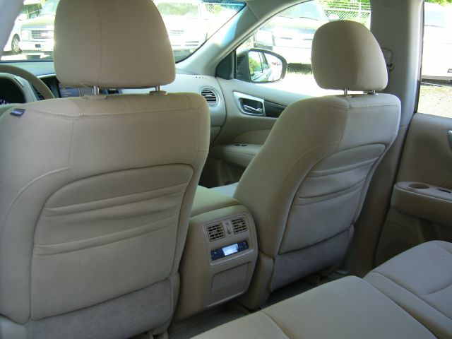 2013 Nissan Pathfinder EX-L AWD