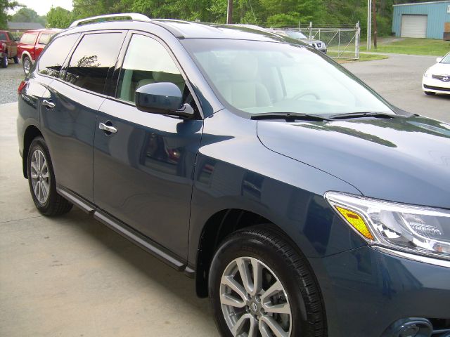 2013 Nissan Pathfinder EX-L AWD