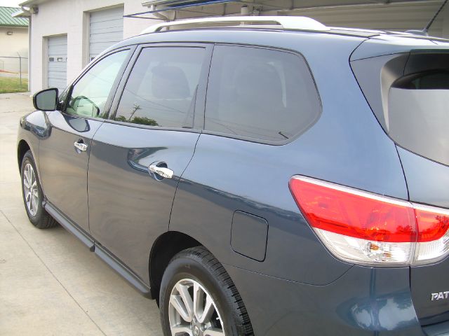 2013 Nissan Pathfinder EX-L AWD