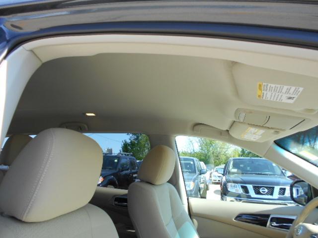 2013 Nissan Pathfinder 4.6L Eddie Bauer