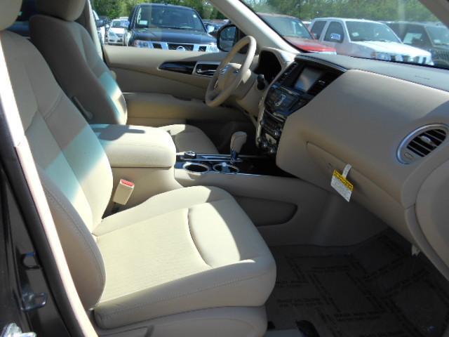 2013 Nissan Pathfinder 4.6L Eddie Bauer