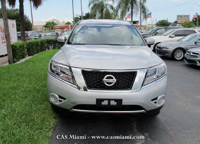 2013 Nissan Pathfinder Unknown