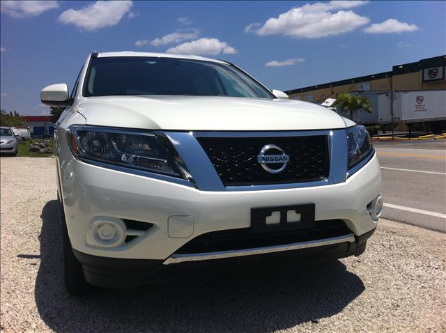 2013 Nissan Pathfinder Prerunner Double Cab V6 Auto 2WD