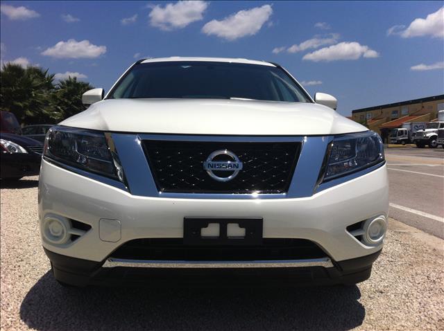 2013 Nissan Pathfinder Prerunner Double Cab V6 Auto 2WD