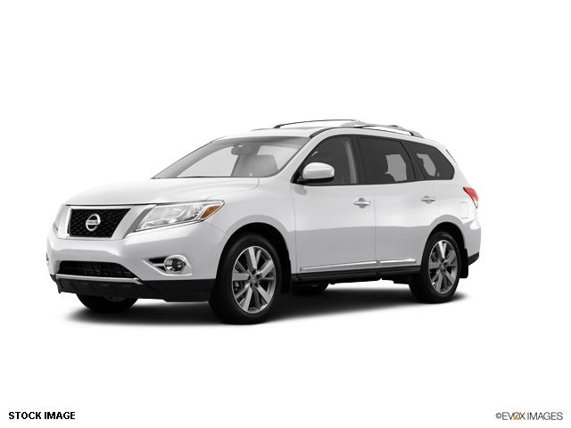 2014 Nissan Pathfinder 6 Speed Hatchback