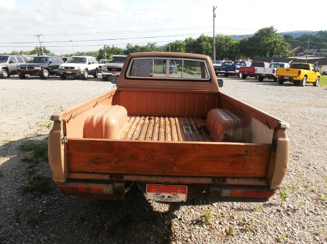 1982 Nissan Pickup Unknown