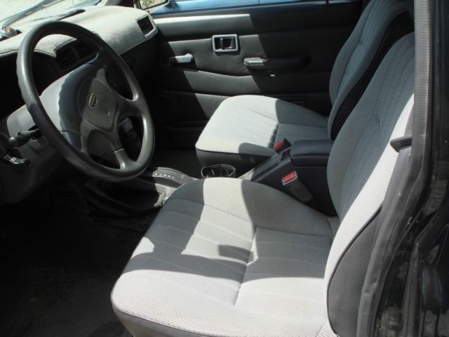 1994 Nissan Pickup RWD 3500 135 Van