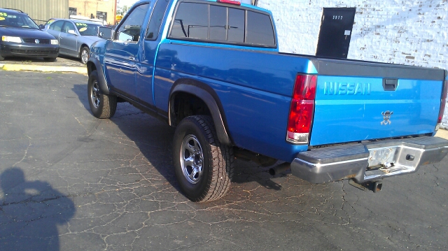 1995 Nissan Pickup Unknown