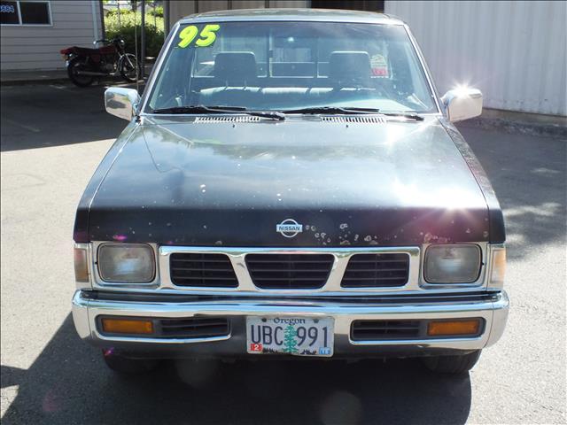 1995 Nissan Pickup Unknown
