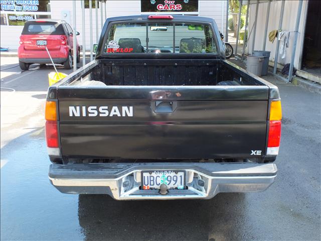 1995 Nissan Pickup Unknown