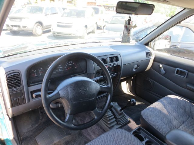 1997 Nissan Pickup W/nav.sys