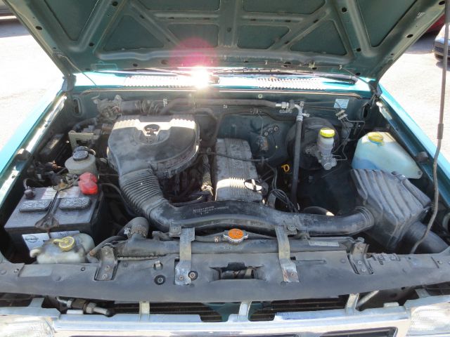 1997 Nissan Pickup W/nav.sys