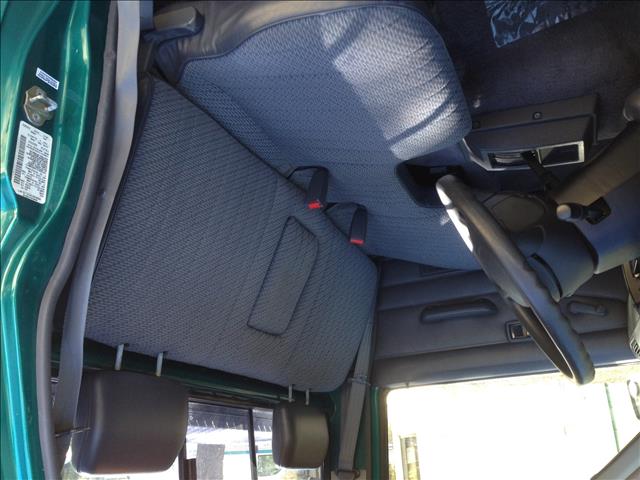 1997 Nissan Pickup W/nav.sys