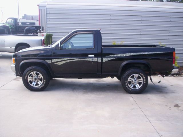 1997 Nissan Pickup Unknown