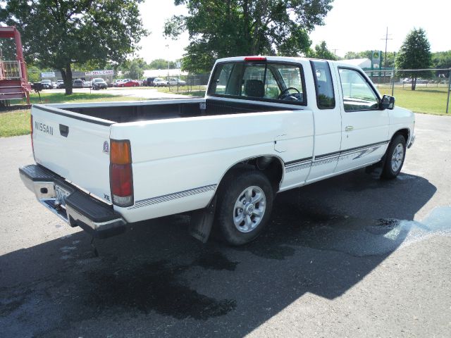 1997 Nissan Pickup Unknown