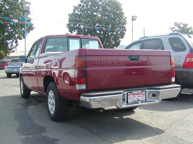 1997 Nissan Pickup Unknown