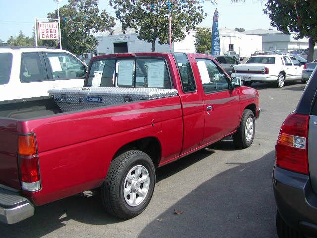 1997 Nissan Pickup Unknown