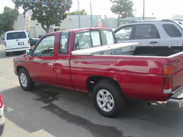 1997 Nissan Pickup Unknown