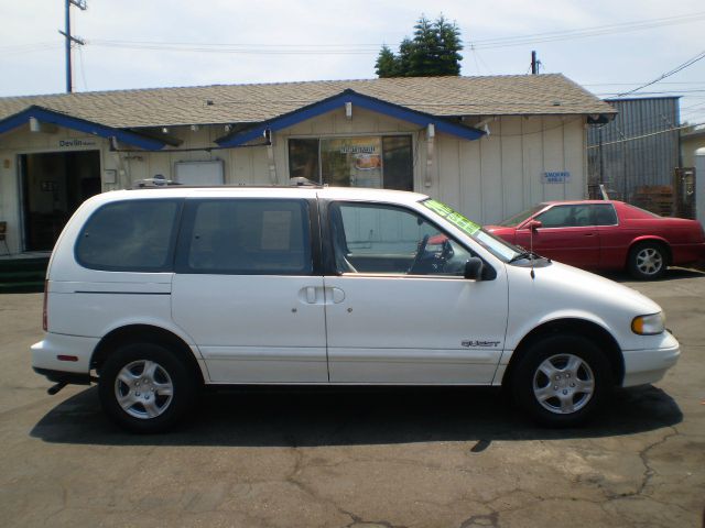 1995 Nissan Quest W/nav.sys