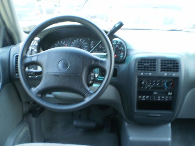 1995 Nissan Quest W/nav.sys