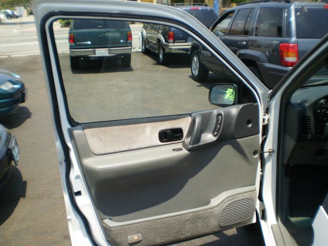 1995 Nissan Quest W/nav.sys