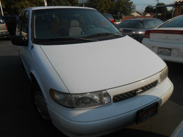 1997 Nissan Quest W/nav.sys