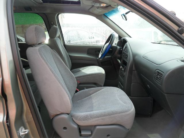 1999 Nissan Quest SE