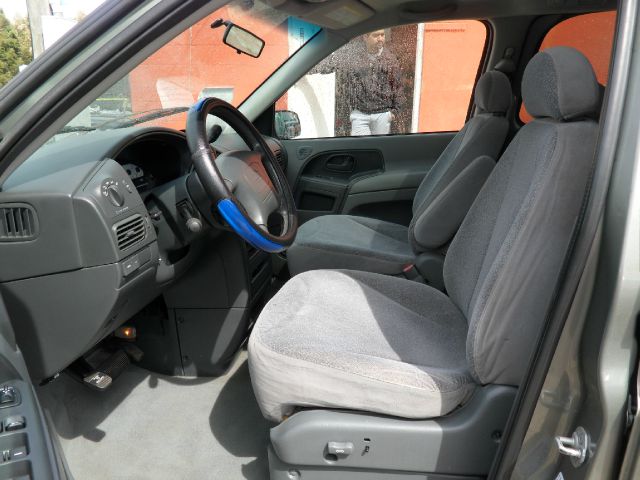 1999 Nissan Quest SE