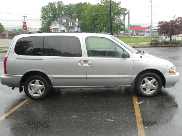1999 Nissan Quest SE