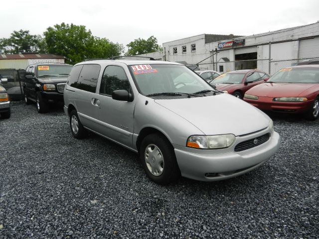 2000 Nissan Quest Crewcab 4X4 Kingranch