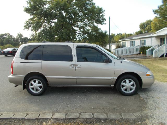 2001 Nissan Quest SE