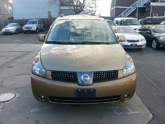 2004 Nissan Quest LE