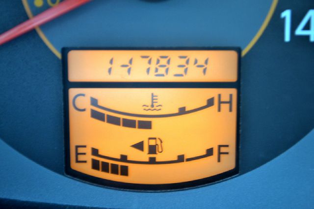 2004 Nissan Quest ST Pickup 4D 5 1/2 Ft