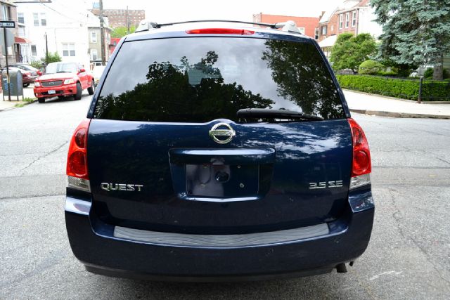 2004 Nissan Quest ST Pickup 4D 5 1/2 Ft