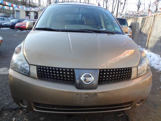 2004 Nissan Quest LE