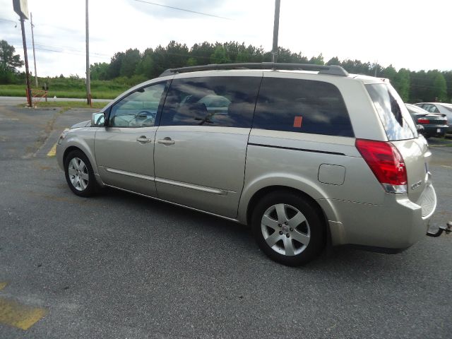 2004 Nissan Quest LE