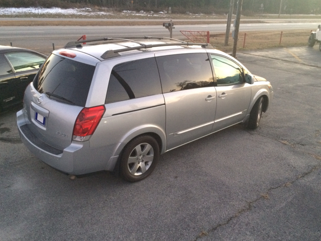 2004 Nissan Quest LE