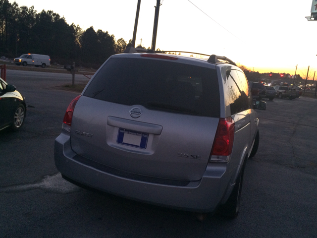 2004 Nissan Quest LE