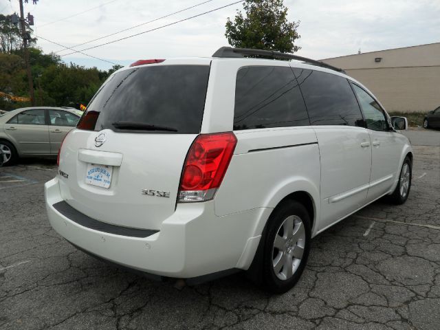 2004 Nissan Quest LE