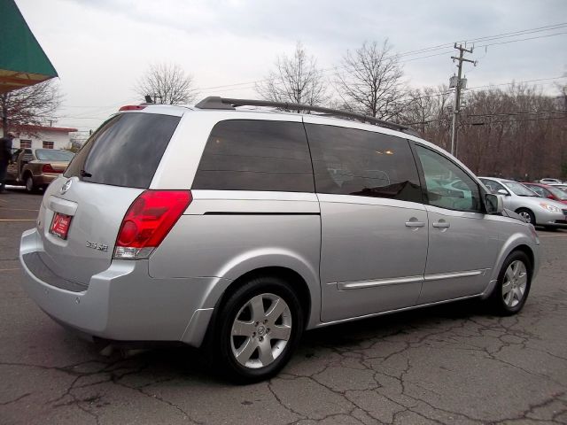 2004 Nissan Quest LE
